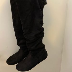 Knee High Seude Boots Size 8